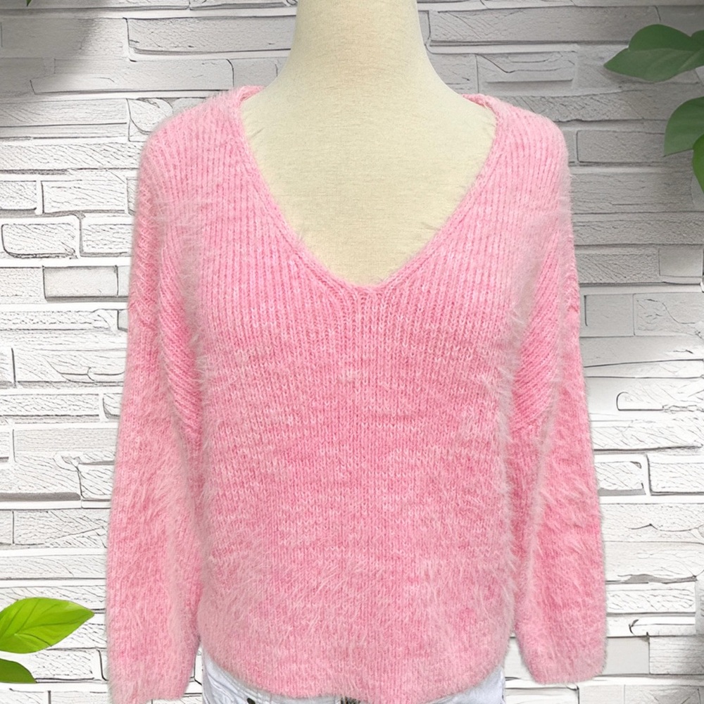 💖 Miss Love Soft Pink Fuzzy V-Neck Sweater, Size M